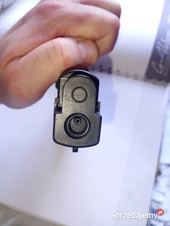 Pistolet sig sauer p226 plastikowa replika z Pozostałe