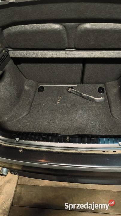 Sprzedam świeżo sprowadzony BMW welurowa tapicerka Myszków
