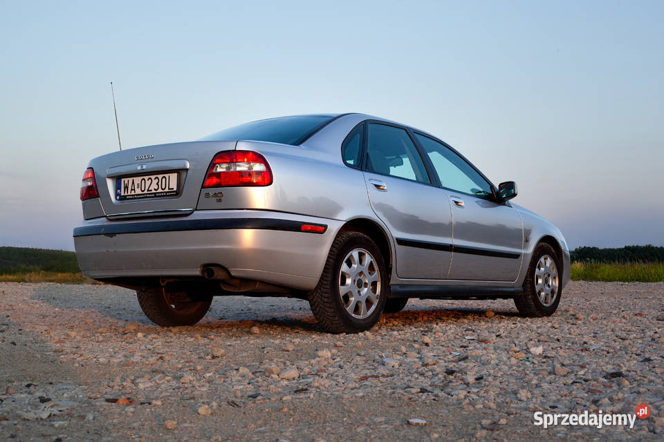 Volvo S40 I 18 z 2002 roku w automacie dziadku 1783cm3 Warszawa