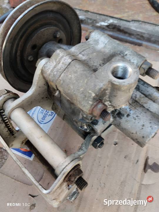 Bmw e32 m30b30 pompa wspomagania Tomaszów Mazowiecki