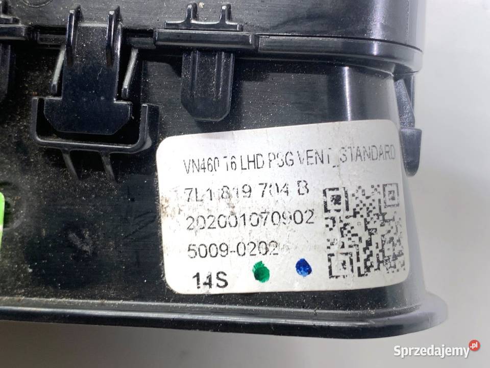 KRATKA NAWIEWU PRAWY PRZÓD VW TRANSPORTER T6