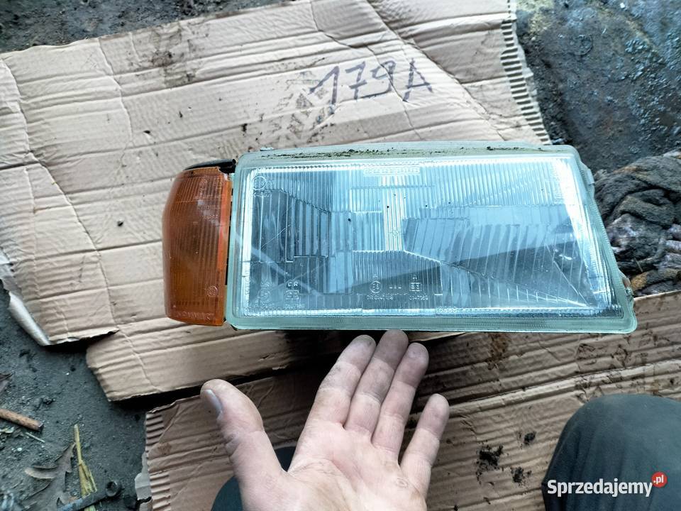 FIAT UNO KIERUNKOWSKAZ LAMPA PRAWA PRZEDNIA Kamień-Kolonia sprzedam