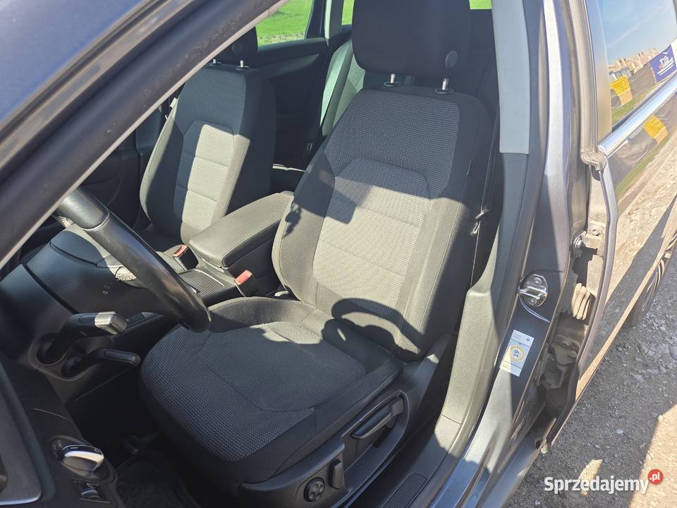 VW Passat B7 Highline 16TDI 105 Navi podgrzewane
