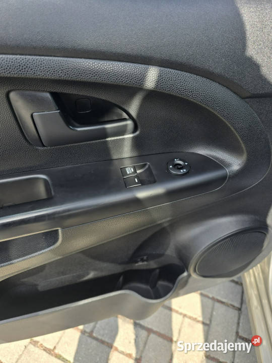 Kia Venga 16CRDI SerwisLiftNaviPanorama elektrochrom. lusterka boczne Kutno