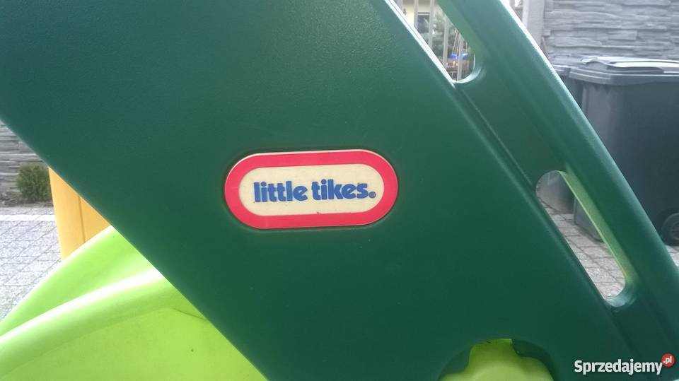 Domek ogrodowy CHICCO plus zjeżdzalnia