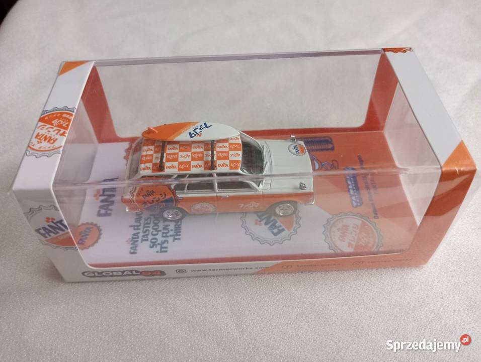 Tarmac Datsun Bluebird 510 Wagon Fanta 164 w Jaworzno