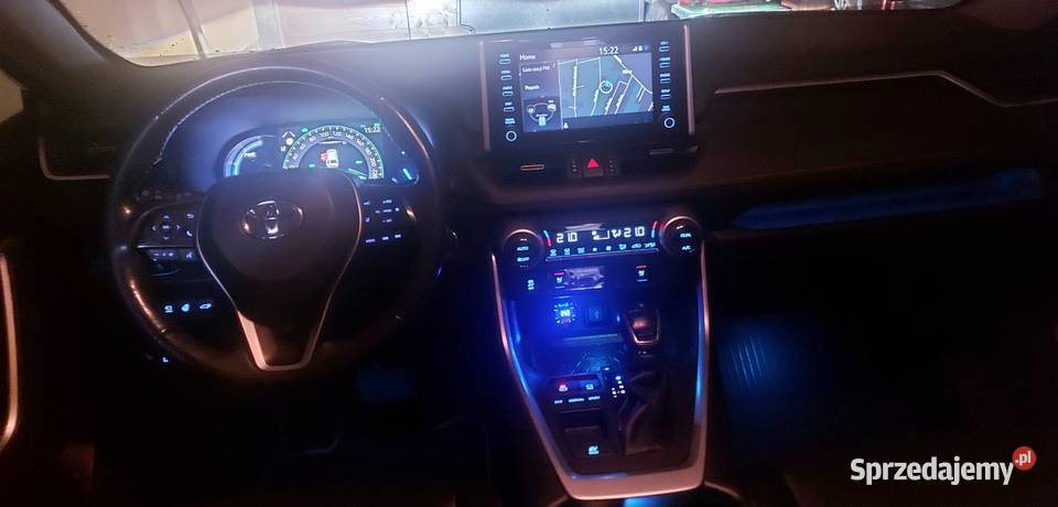 Toyota RAV4 Hybryd Executive 25 ECVT benzyna Poznań