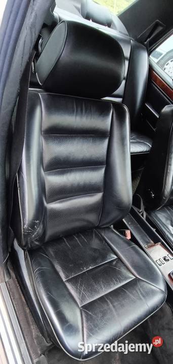Czarne skóry tapicerka Mercedes W124 Rudziczka