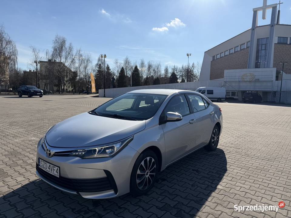 Ładna Corolla LIFT GAZ SEKWENCJA Ledy Tablet sprzedam