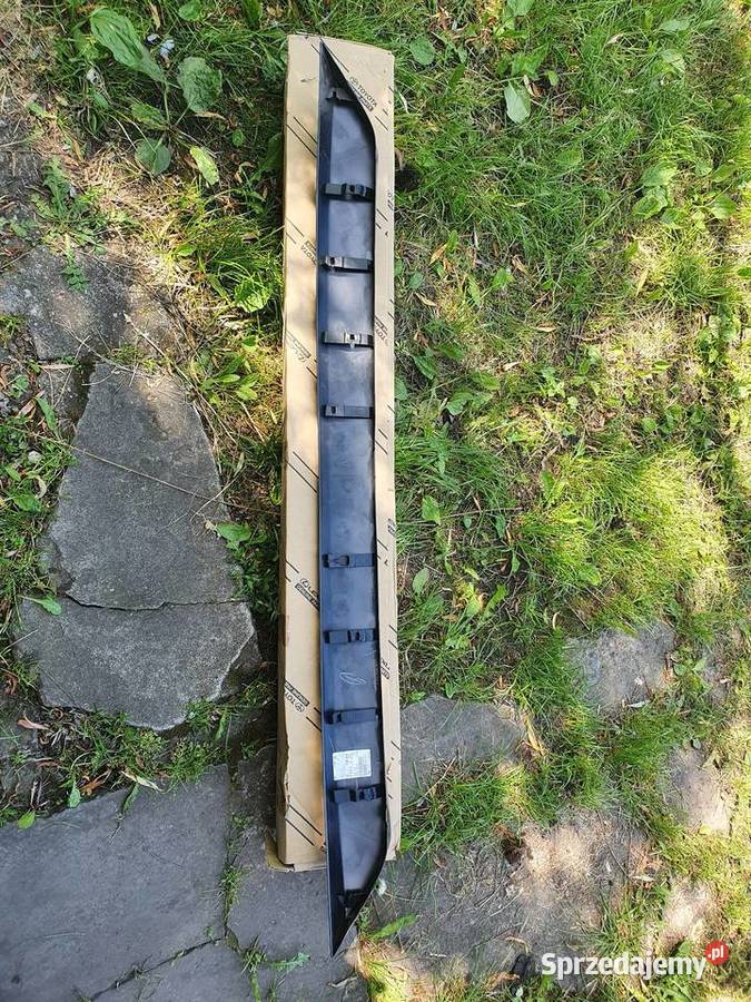 Listwa nakladka bagażnika Toyota Rav4 1618 OEM Słupia sprzedam