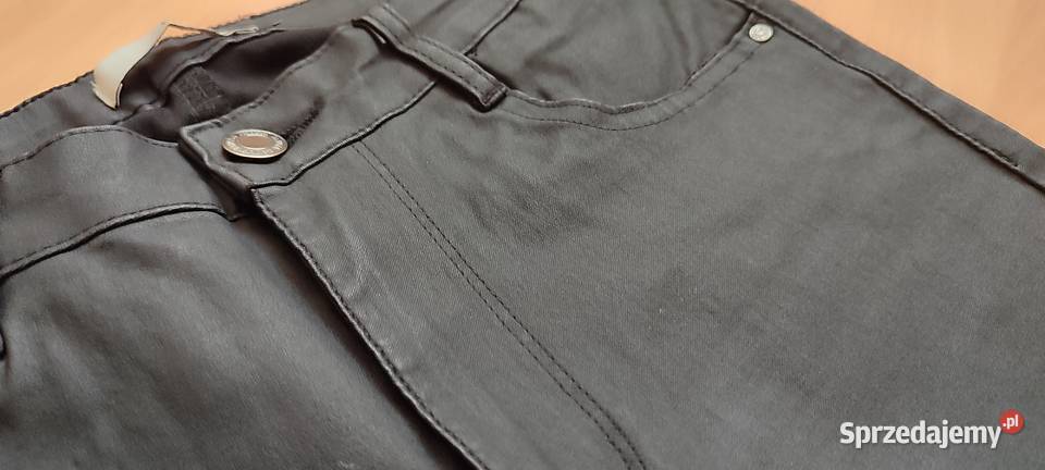 Spodnie woskowane czarne Połomia