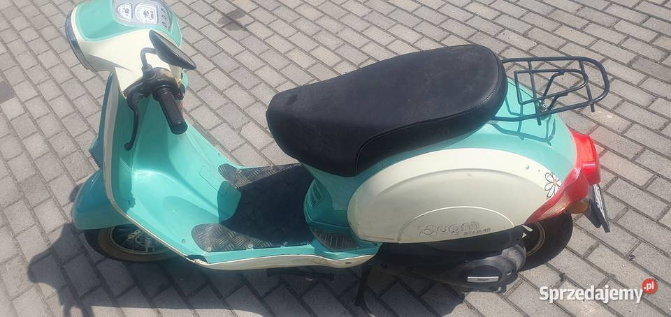 Skuter retro 50 4t zarejestrowany nieuszkodzony Kietrz