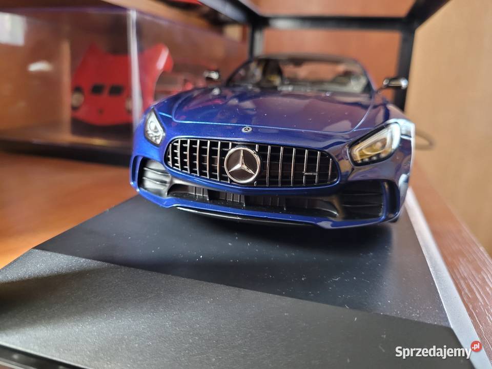 Model Mercedes AMG GTR 118 Minichamps dolnośląskie