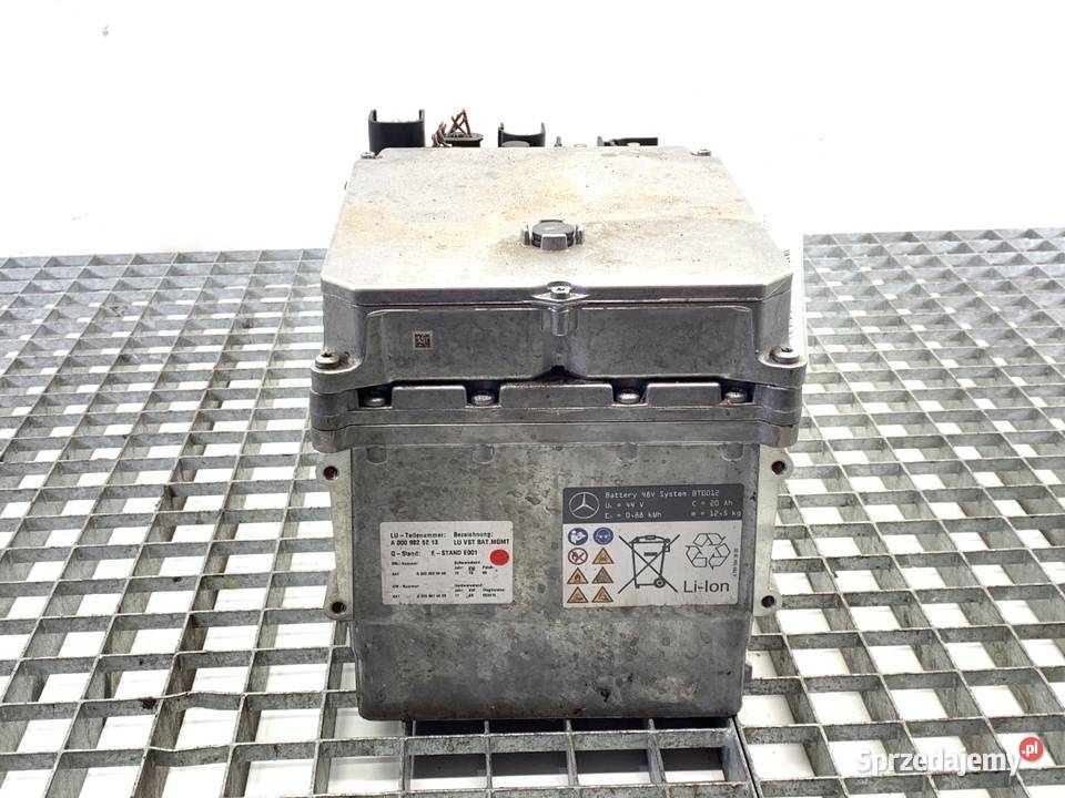 AKUMULATOR BATERIA MERCEDES CLS A0009825213 osobowe Akumulatory Motoryzacja