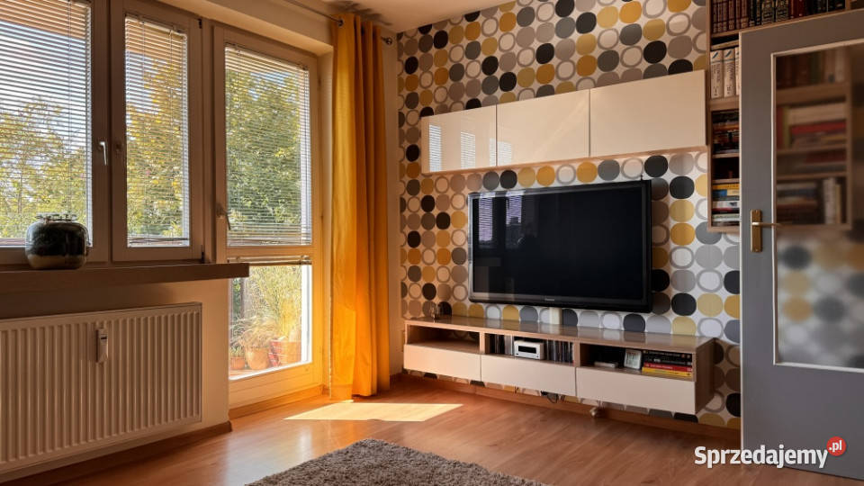 3 pokoje 69 m balkon i piwnica dwustronna Pruszków sprzedam