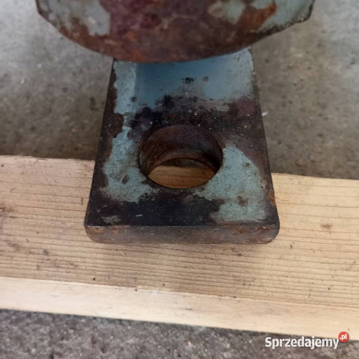 Zaczep dolny ursus c360 Pawłowice