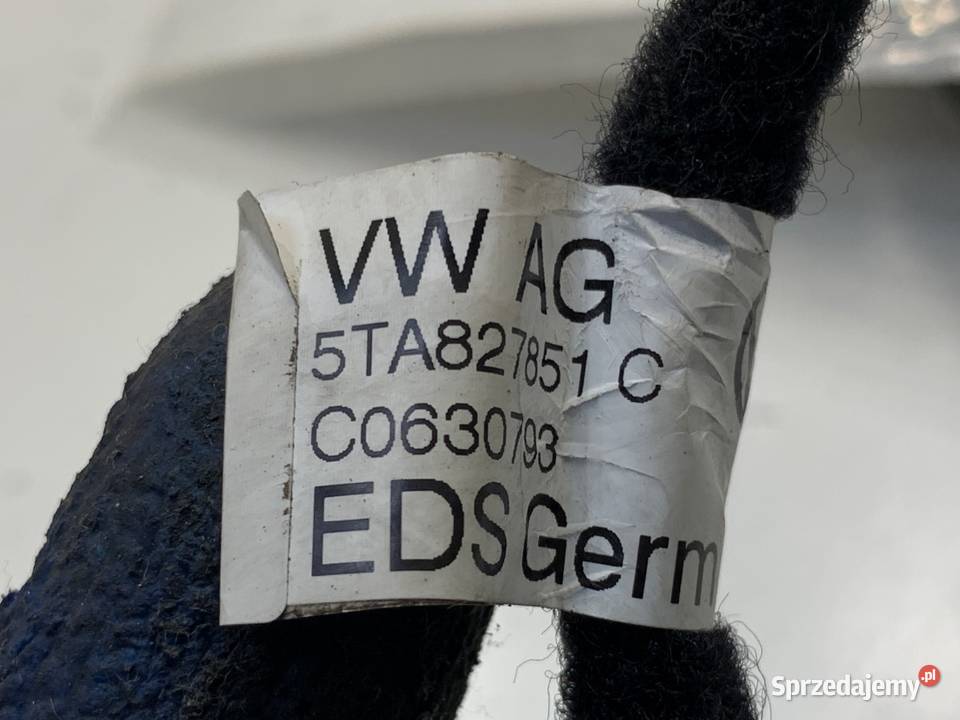 SIŁOWNIK TELESKOP KLAPY VW TOURAN 5TA827851C 15