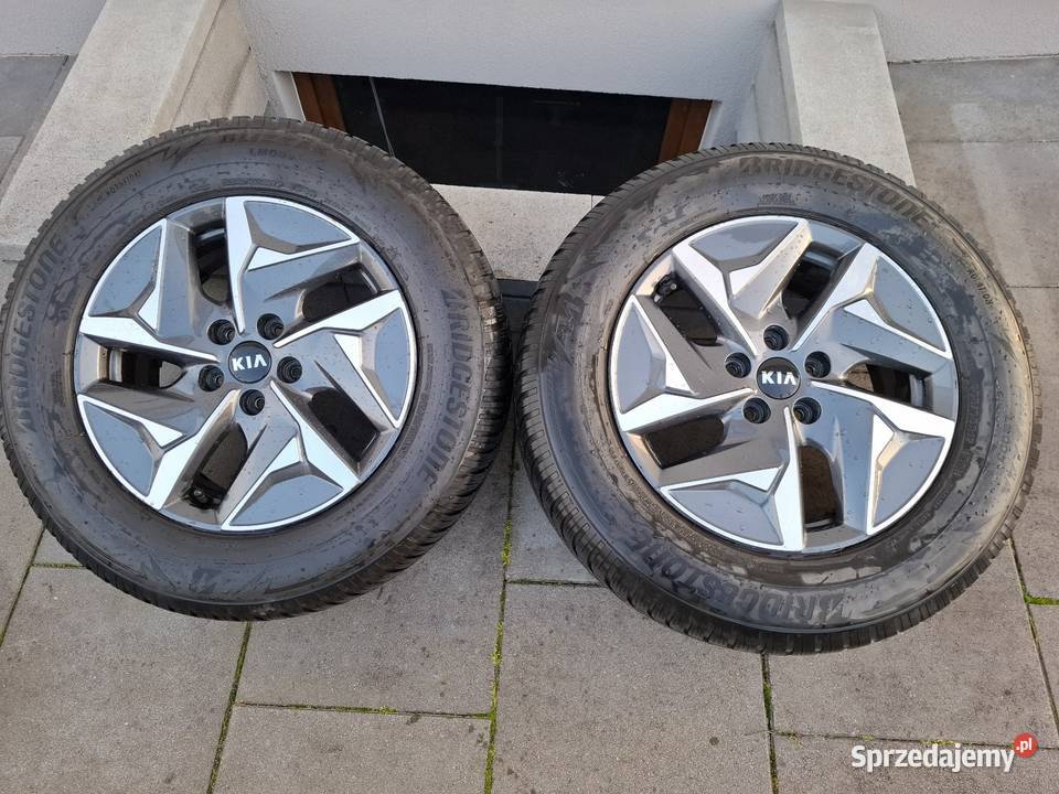 Oryginalne felgi i opony zimowe 17 Kia Sorento Prokowo sprzedam
