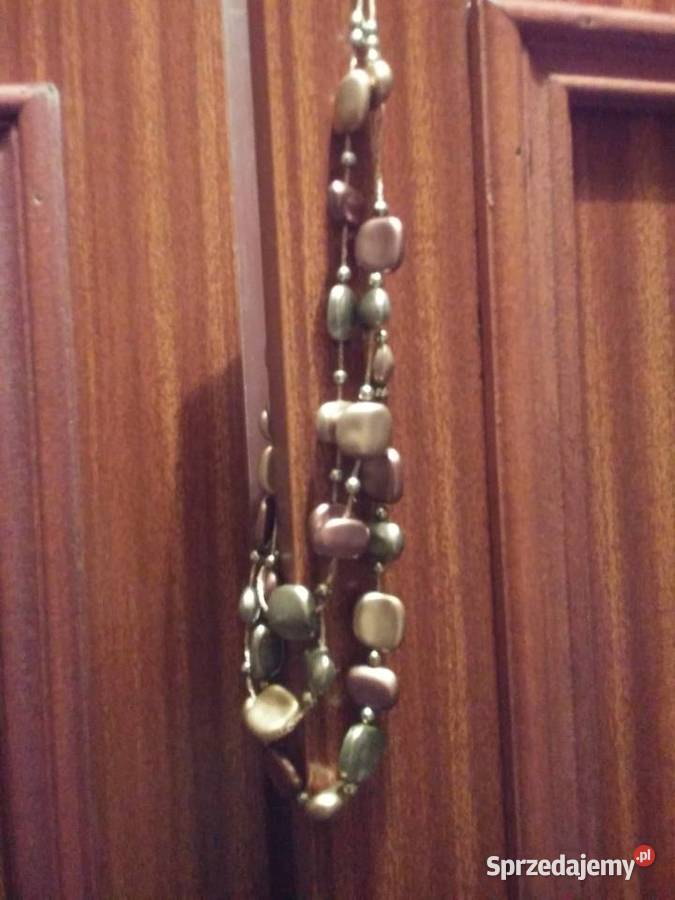 korale w kolorze złota podkarpackie