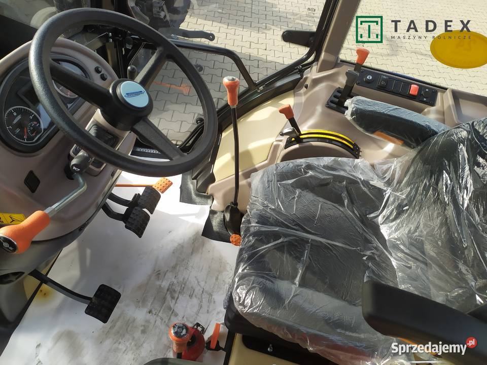 Ciągnik rolniczy FARMTRAC 555DTc V 50 ręki Opatówek