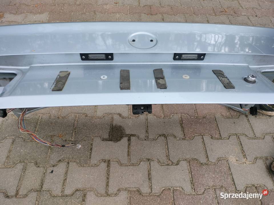 BMW E34 SEDAN KLAPA TYLNA osobowe Motoryzacja łódzkie Rąbień AB