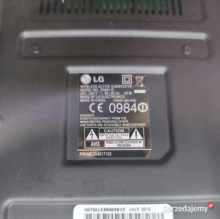 Subwoofer LG aktywny