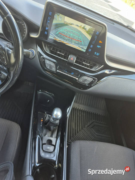 Toyota CHR 18 hybryd Business Edition wielofunkcyjna kierownica