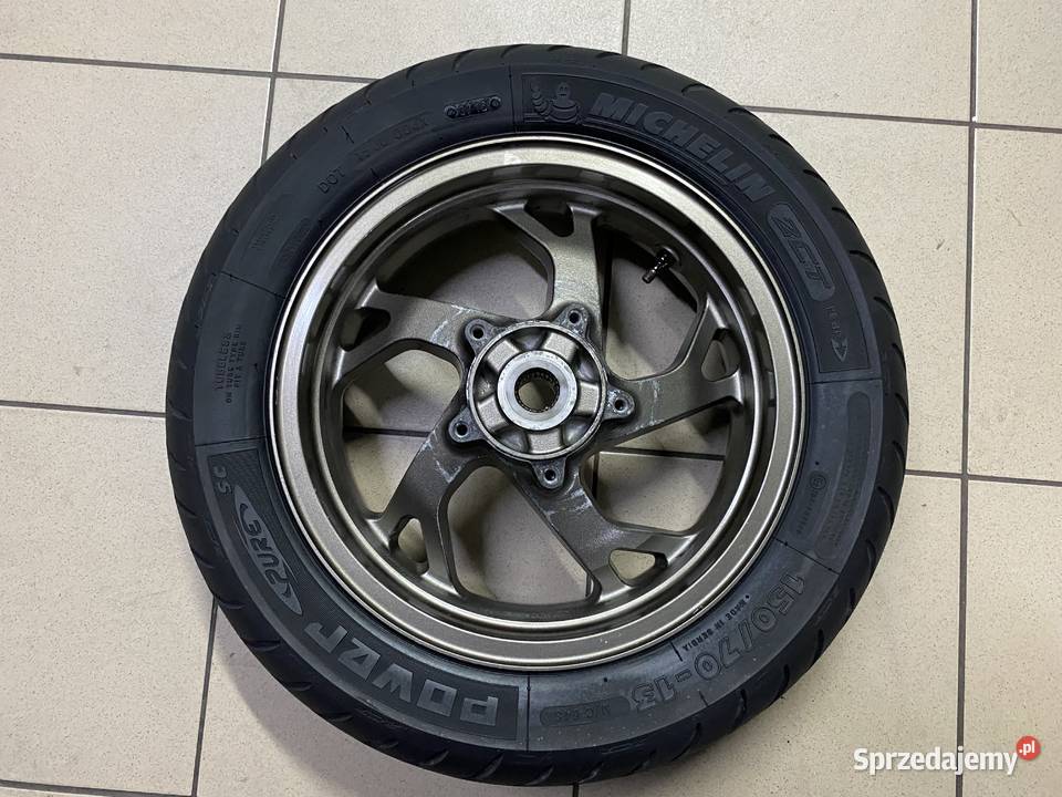 Felga koło tył Suzuki Burgman 400 K7 Elementy nadwozia Brzeszcze