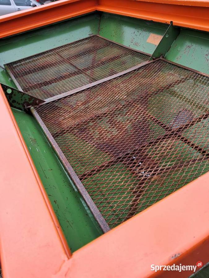 Rozsiewacz do nawozu AMAZONE U1001 Amazone świętokrzyskie Łagów