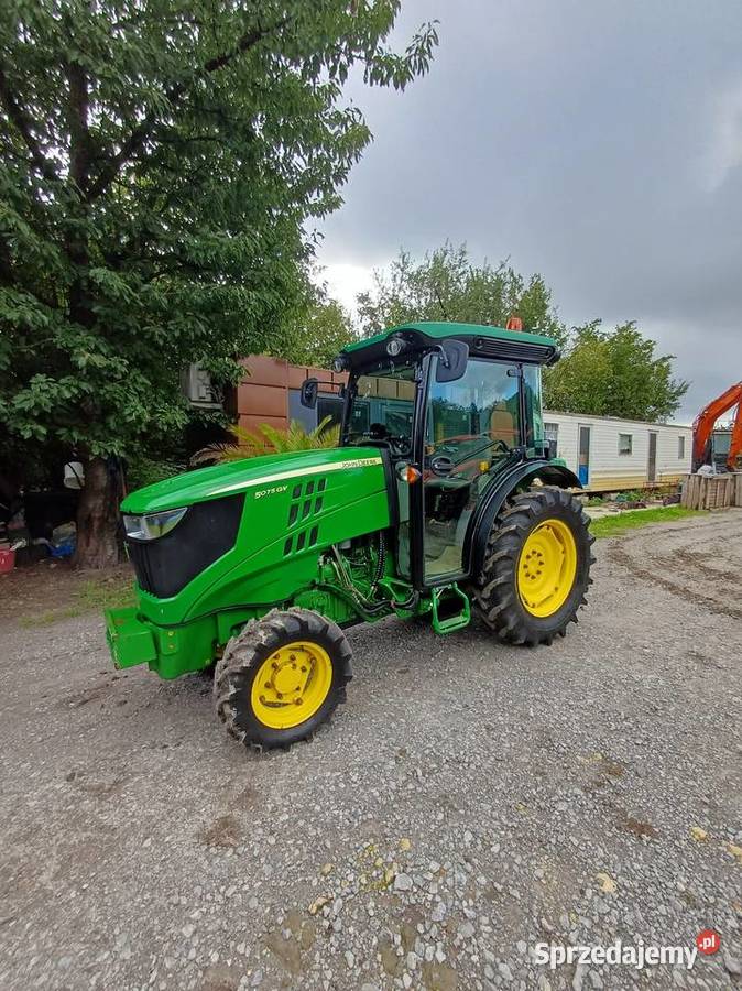 John Deere 5075GV Ciągnik Sadowniczy lubelskie Łaziska