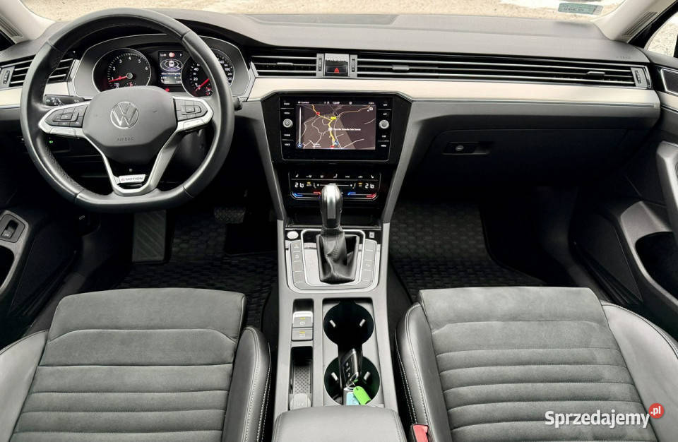 Volkswagen Passat 4motionHighlineSalon FVAT B8 Samochody osobowe Kamienna Góra