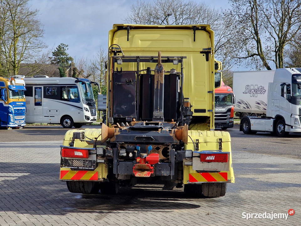 Hakowiec 6x2 Scania eur 6 Motoryzacja