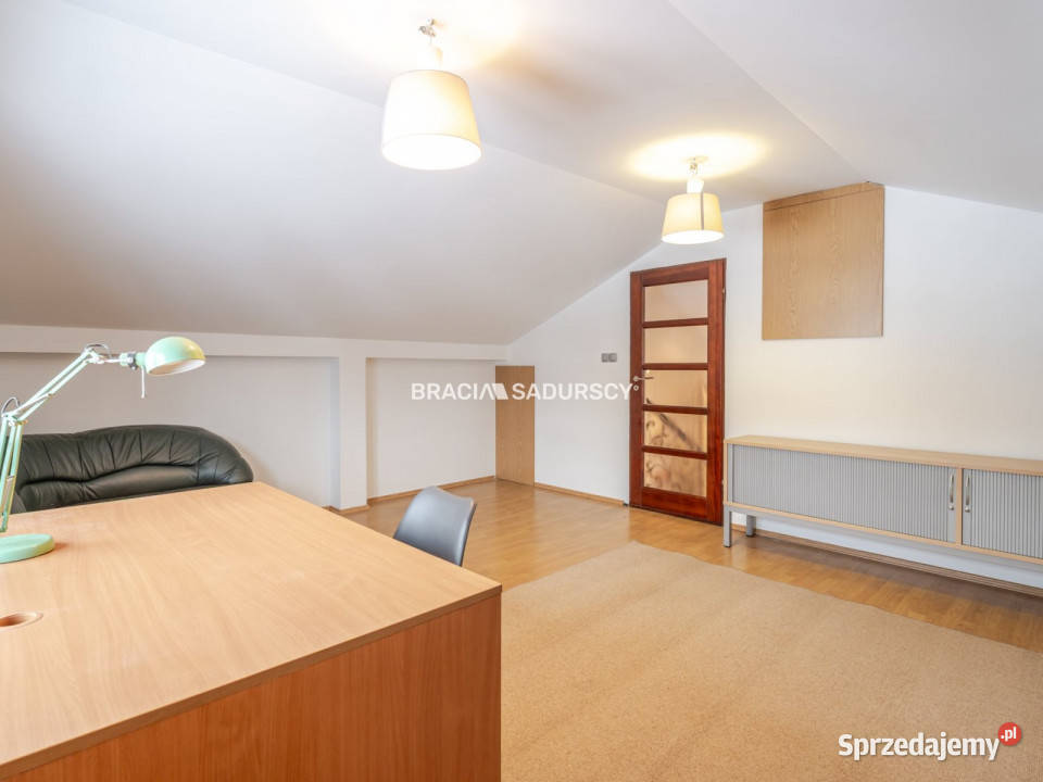 wynajmu domu wolnostojącego 284m2 Kraków sprzedam