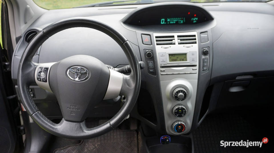 Toyota Yaris automat Gwarancja II 20052011 wspomaganie kierownicy Yaris Zielona Góra