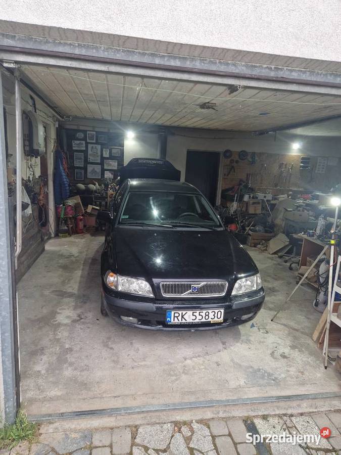 Volvo s40 całe na części Frysztak sprzedam