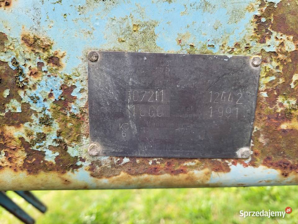 Przyczepa samozbierająca T072 sprzedam