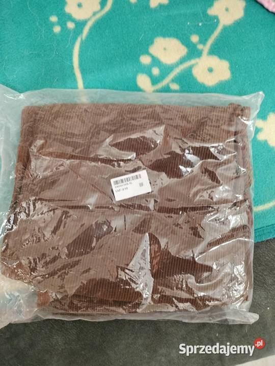 spodnie sztruksowe Moda i Styl Drągowina