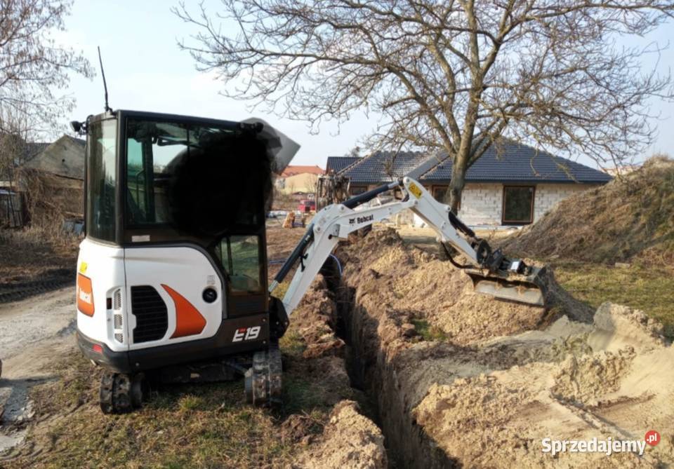 Usługi minikoparką I wywrotką 35t Wykopy, roboty ziemne lubelskie Frampol