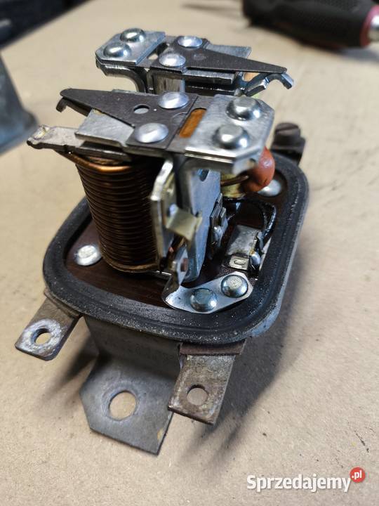 Regulator napięcia bosch RS TBB 130121 0 190 218 Lutoryż sprzedam
