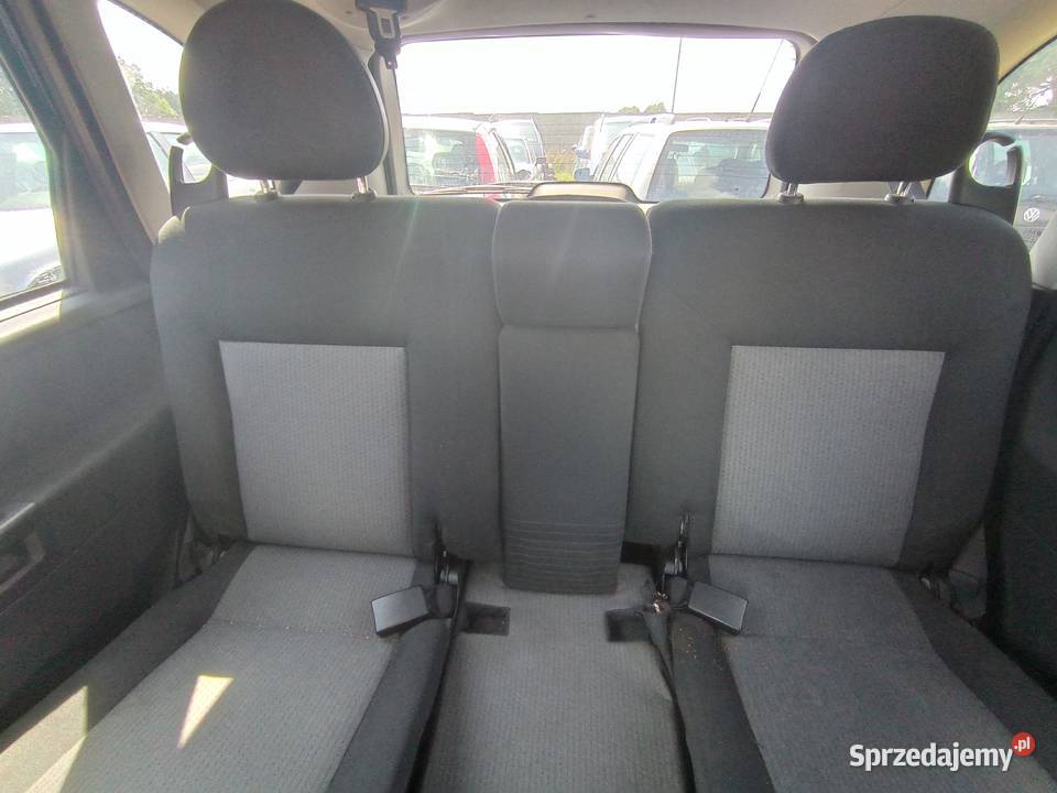 Opel Meriva A 16 74 kW 2005 r dawca części Rok produkcji 2005 wielkopolskie Szklarka Myślniewska