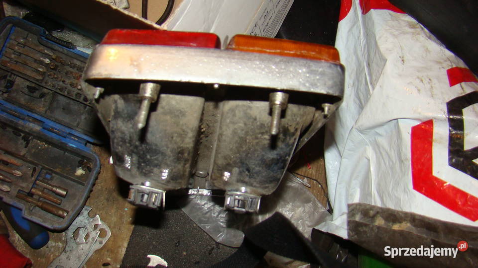 fiat 125 lampa tylna kierunkowskaz niklowana dolnośląskie Wrocław