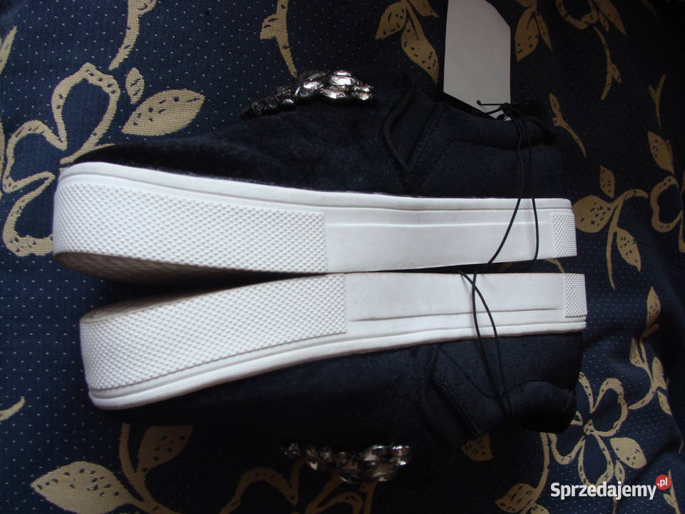 nowe czarne buty welur slip on zdobienia hm Łódź