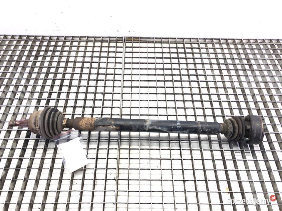 PÓŁOŚ PRAWY PRZÓD VW GOLF IV 14 75 9708 PRZEGUB