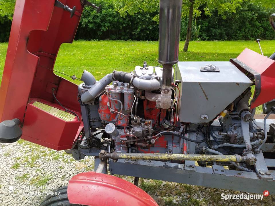 Traktor sam nieuszkodzony Dynów