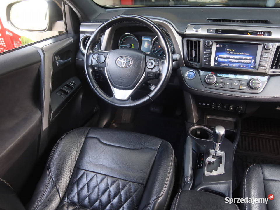 Toyota RAV 4 25 Hybrid gniazdo USB Katowice