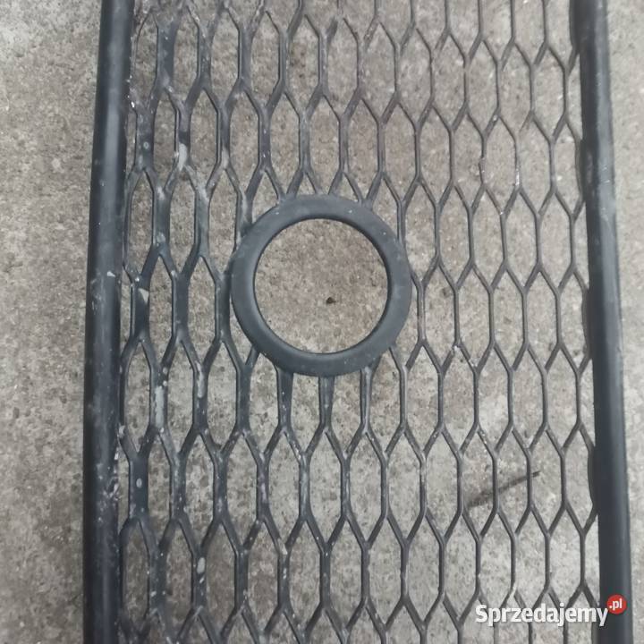 Atrapa grill Audi a4 b5 metal Gubin sprzedam