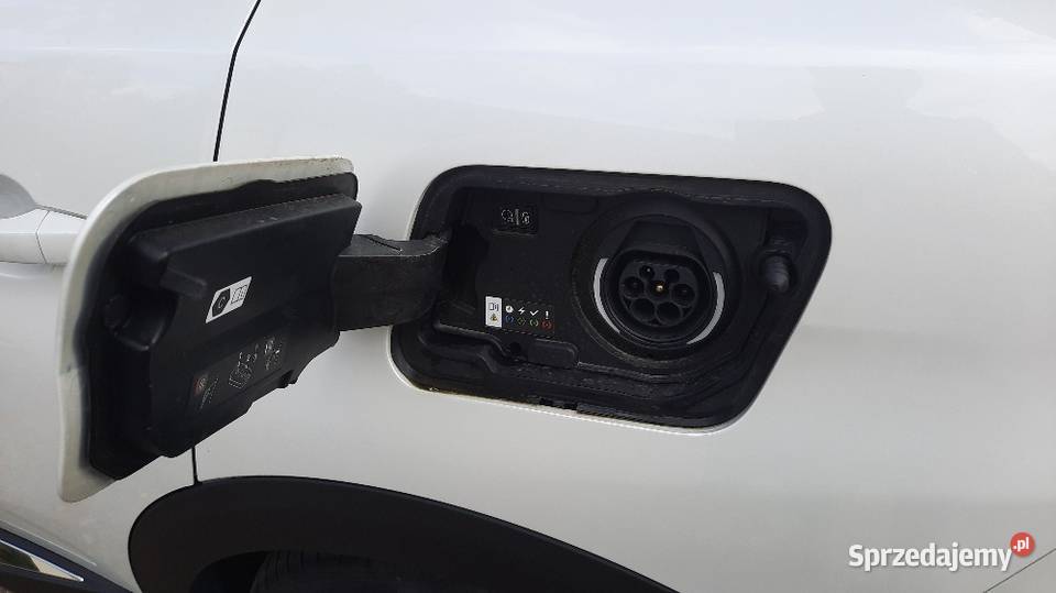 Peugeot 3008 II GTLine HYBRID Plugin PHEV 35tkm elektrycznie ustawiane fotele małopolskie