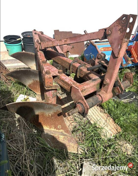 Pługi 3 skibowe sprzedam