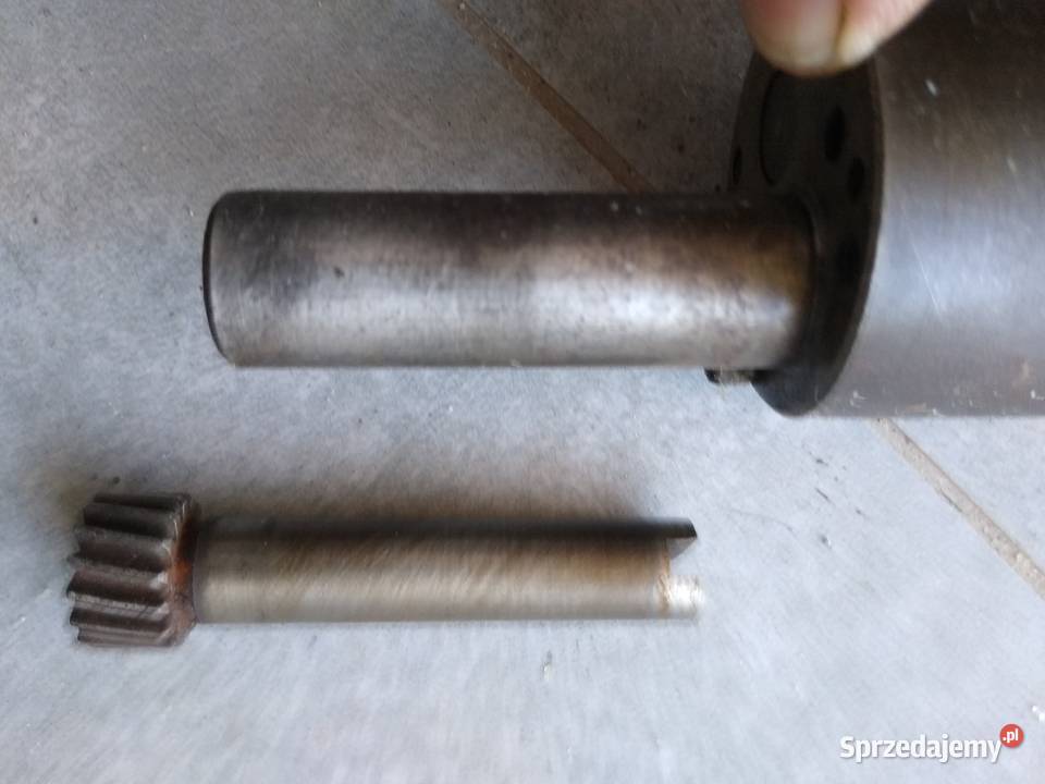 Junak m10 pompa olejowa Kruszwica