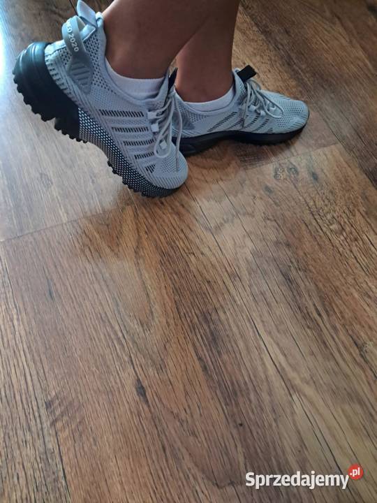 ultra lekkie buty sportowe różne modele męskie Wałbrzych
